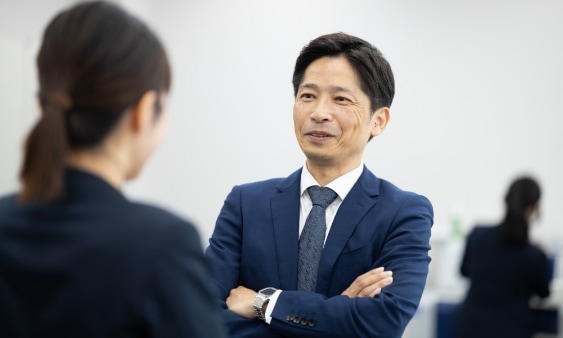 INTERVIEW 02