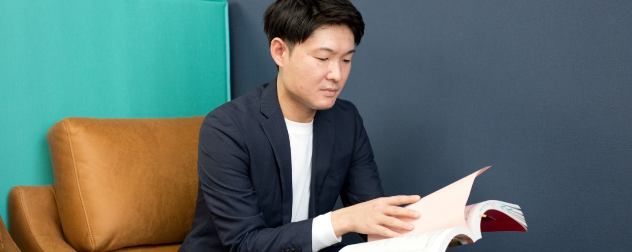 INTERVIEW 04
